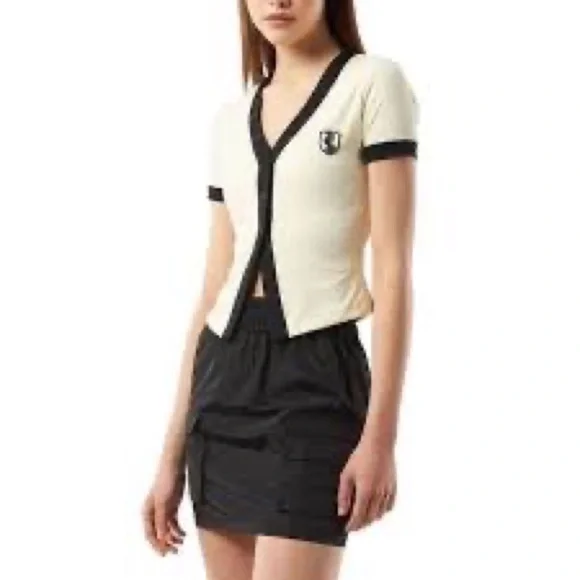 VHNY top NWT - Picture 3 of 4